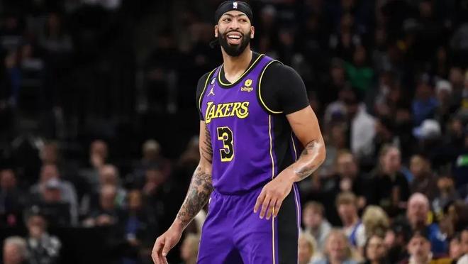 扩大球队的 扩大球队的