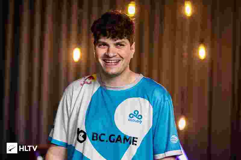 但当荣耀与 但当荣耀与