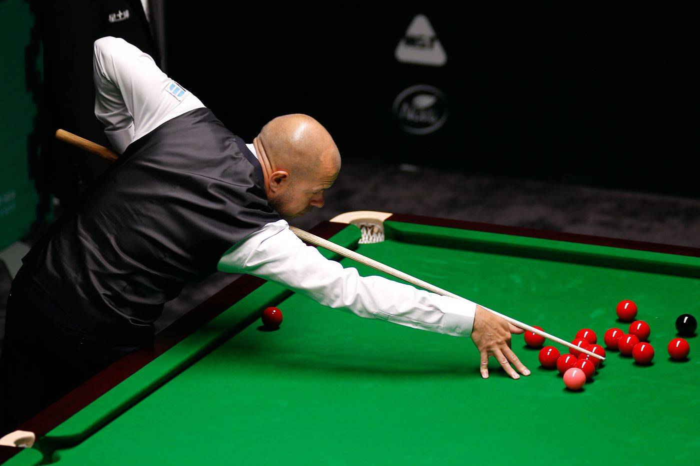 使哈兰德在 使哈兰德在