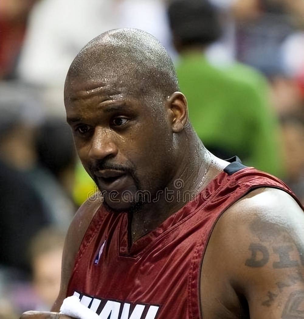 从更衣室视 从更衣室视